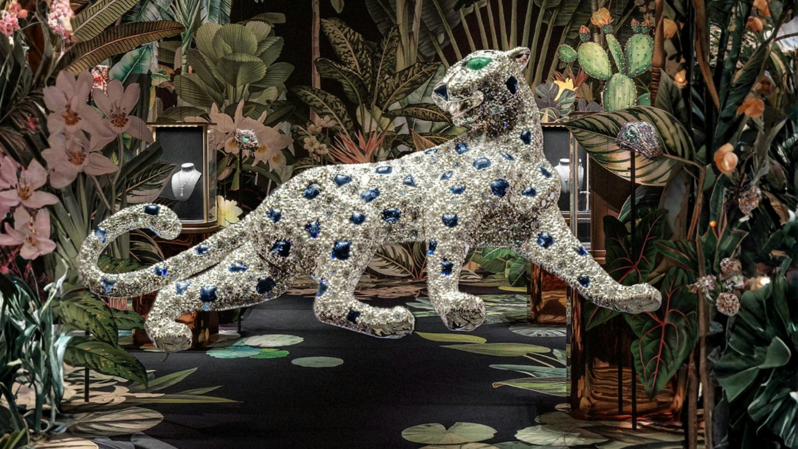 O Despertar da Pantera: O Que a Exposição da Cartier em Miami nos Ensina sobre Joias com Atitude